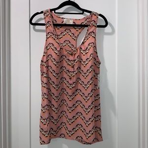 NWT women’s flowy racerback Top, Pink M